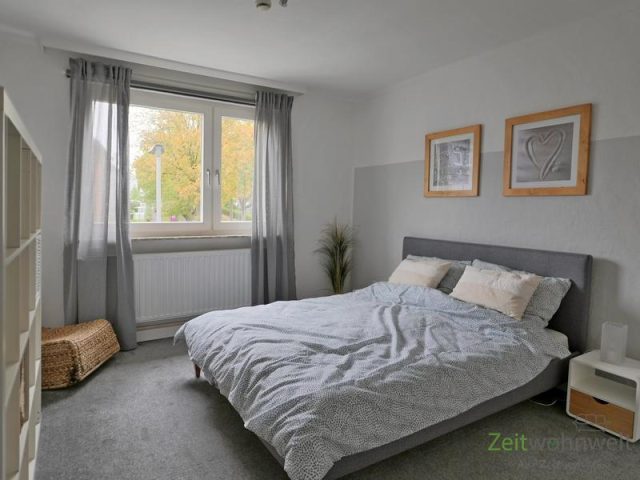 Blick ins Schlafzimmer