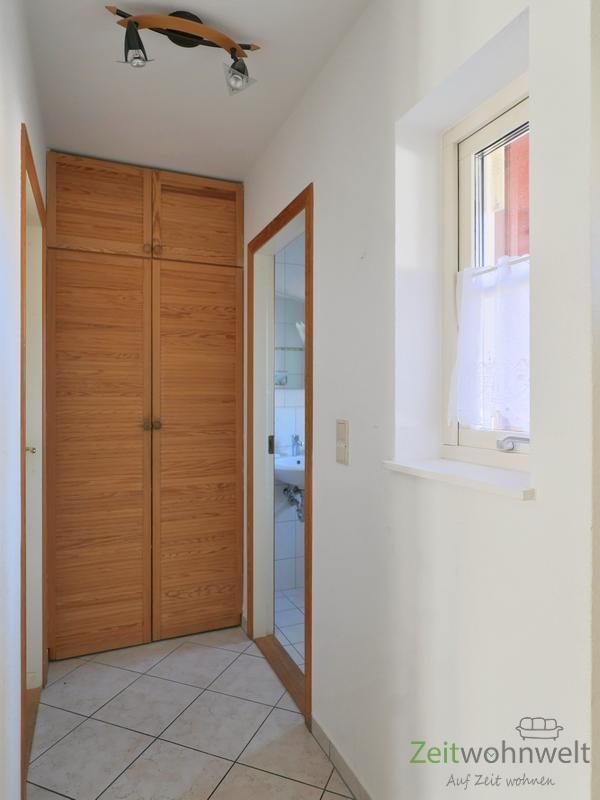 Wandschrank vor dem Gäste-WC