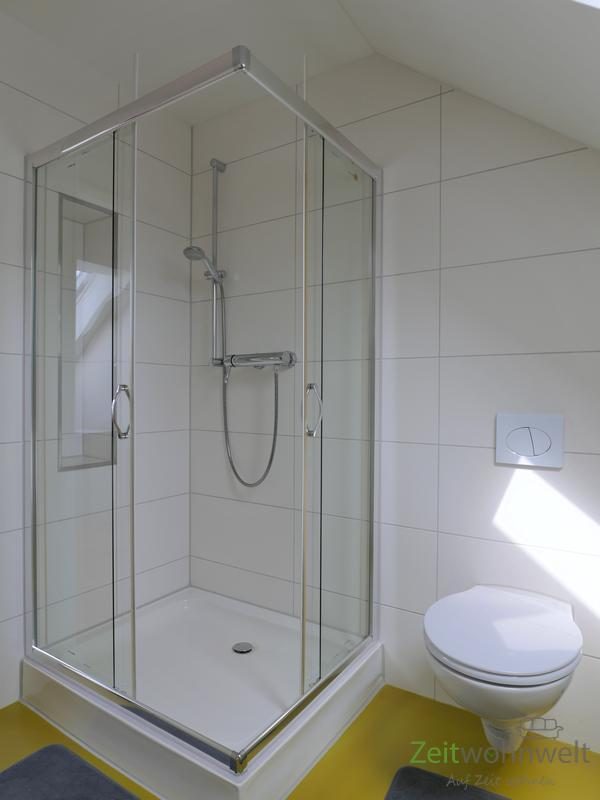 Dusche und WC