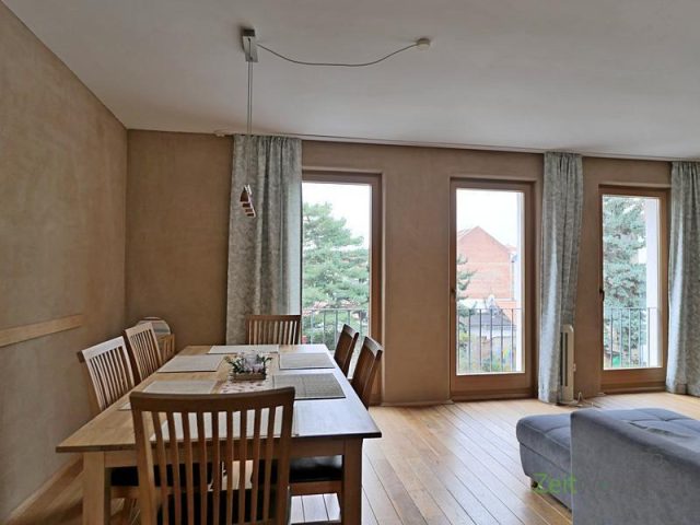 Blick ins Wohnzimmer