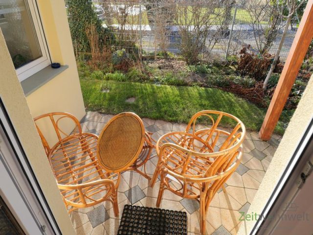 überdachte Terrasse im Februar