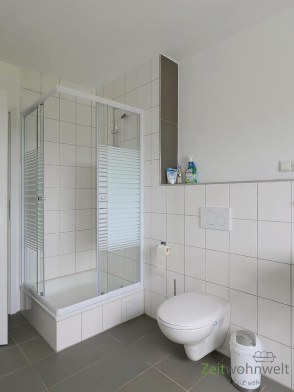 Dusche und WC