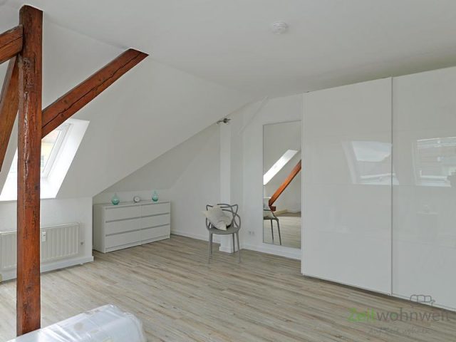 Blick ins Schlafzimmer