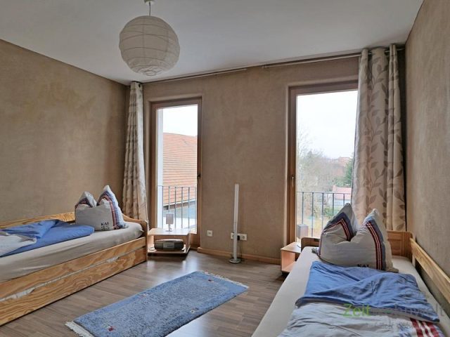 linkes Schlafzimmer