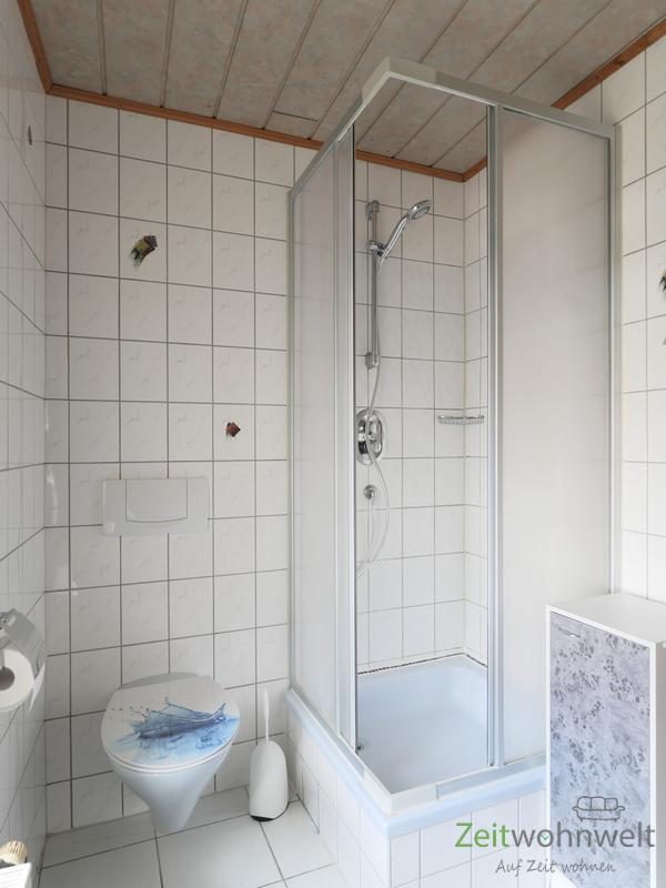 Dusche im Bad