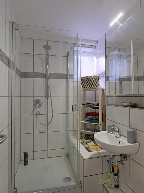 Bad mit Dusche