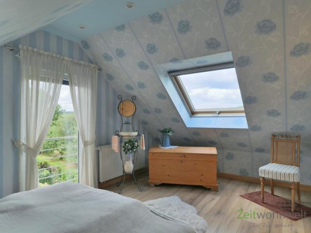Blick ins Schlafzimmer