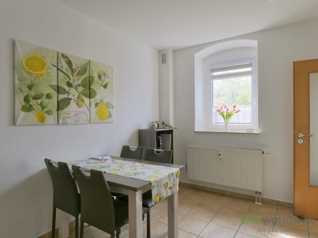 Esstsich in der Küche