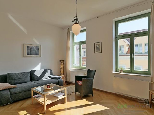 Blick ins Wohnzimmer