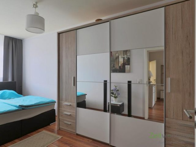 Blick ins Schlafzimmer