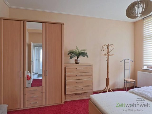 Kleiderschrank