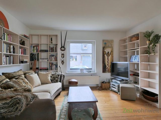 Blick ins Wohnzimmer