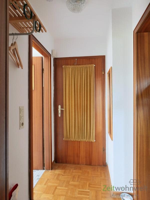 kleiner Wohnungsflur