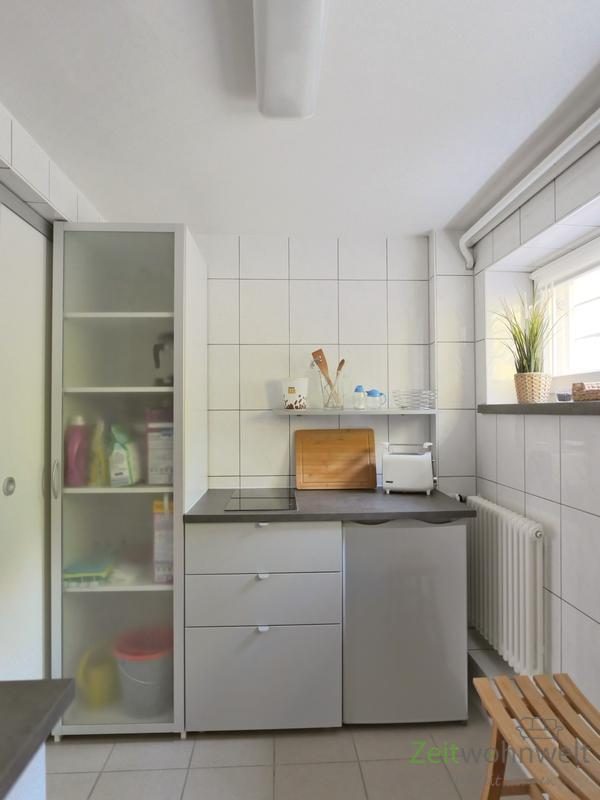 Herd und Kühlschrank