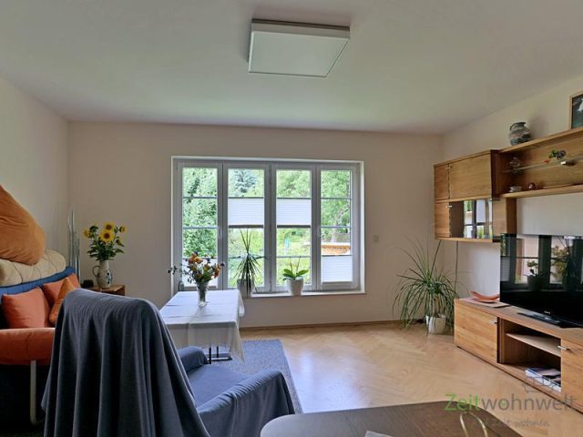 Blick ins Wohnzimmer
