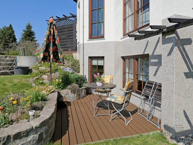 eigene Terrasse