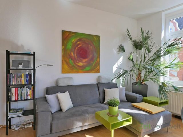 Ecksofa im Grünen