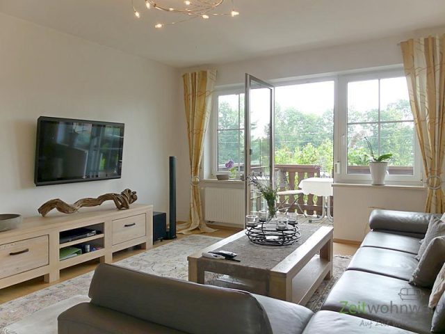 großes Wohnzimmer