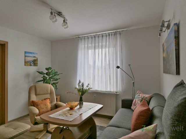 Blick ins Wohnzimmer