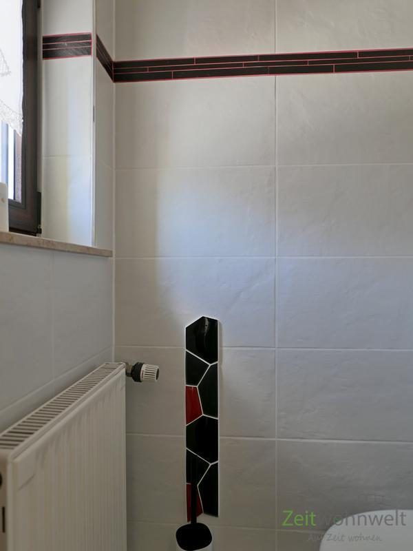 separates WC