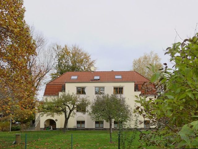 Außenansicht im Spätherbst