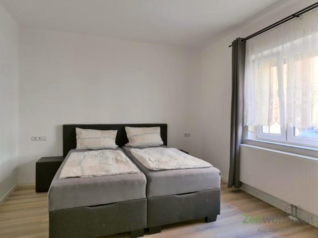 Blick ins Schlafzimmer