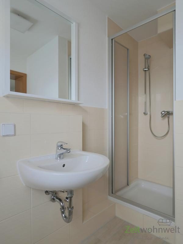 Blick zur Dusche