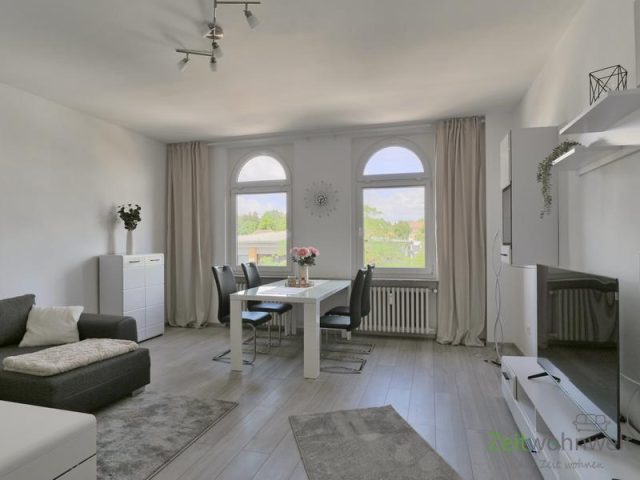 Blick ins Wohnzimmer