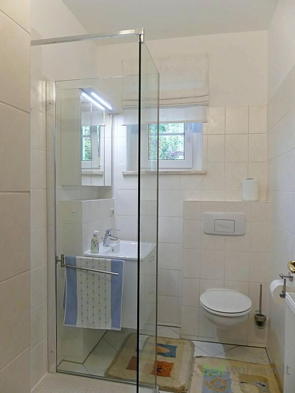 Bad mit bodentiefer Dusche