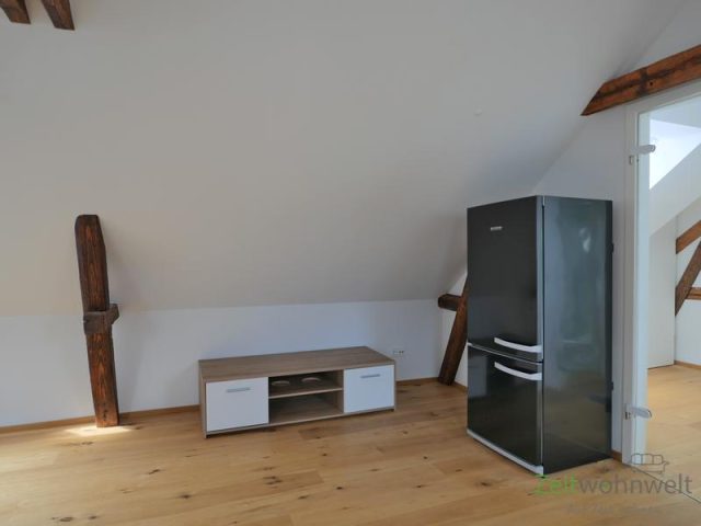 hier steht der Fernseher