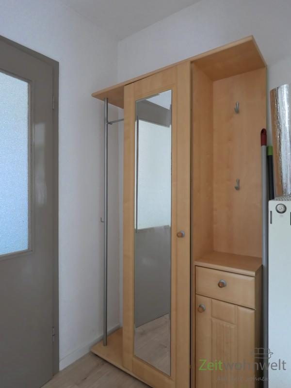 Flurgarderobe unten