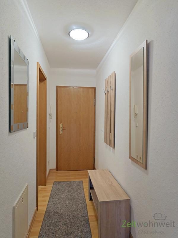 kleiner Wohnungsflur