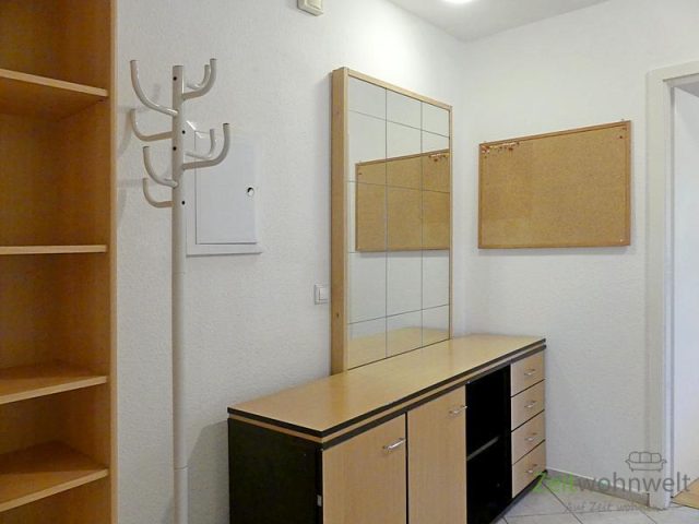 Flur mit Garderobe