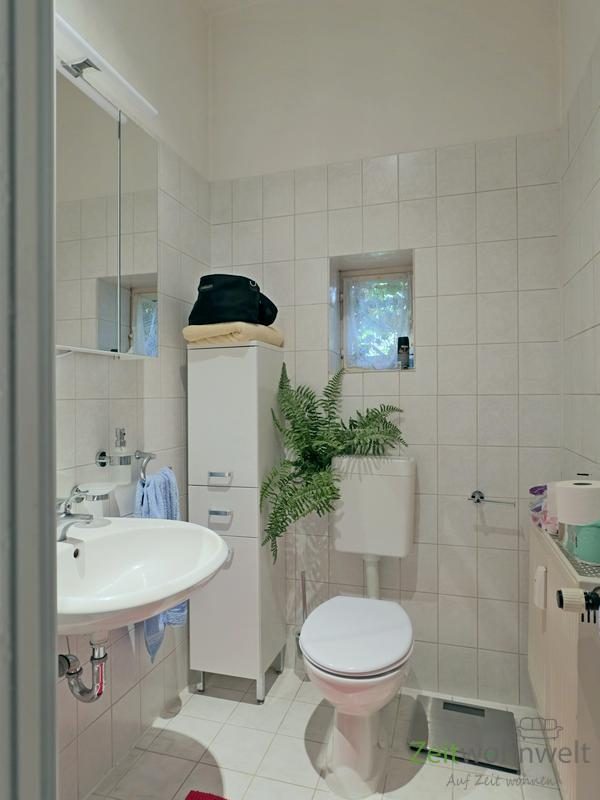 Bad mit Dusche