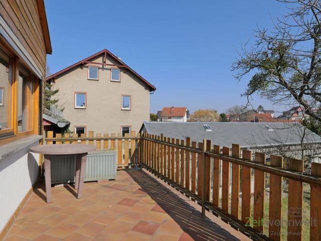 sonniger Balkon im Februar