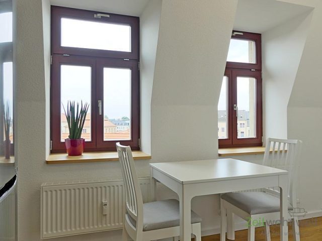 Küchentisch mit Ausblick