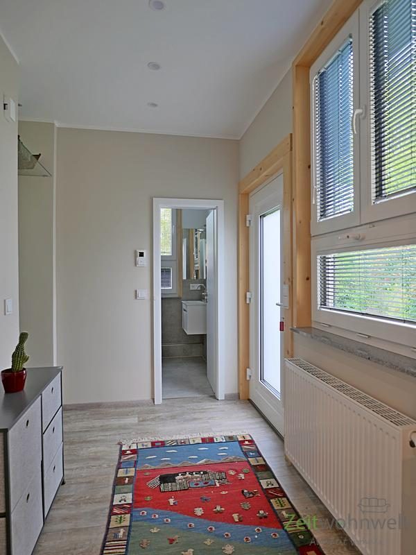 Wohnungseingang mit Fflur