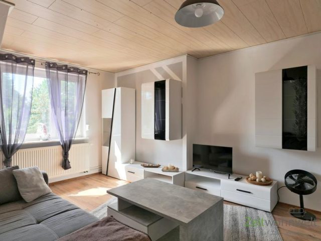 Blick ins Wohnzimmer