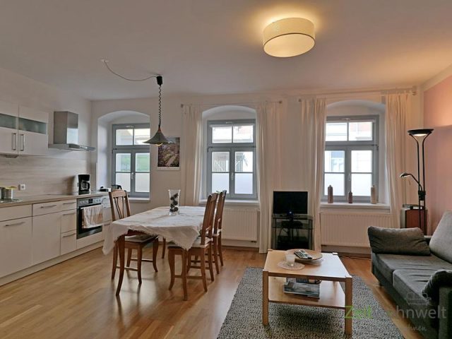 Blick ins Wohnzimmer