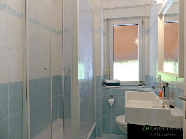 Bad mit Dusche