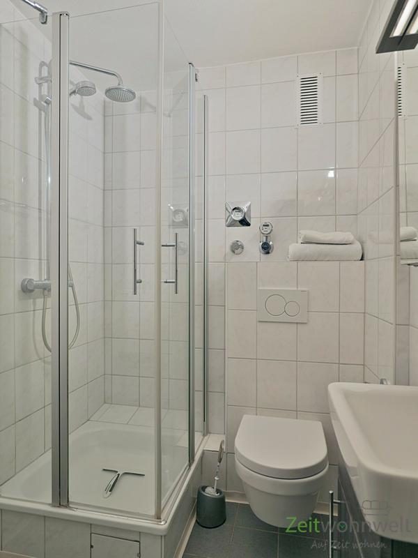 Bad mit Dusche