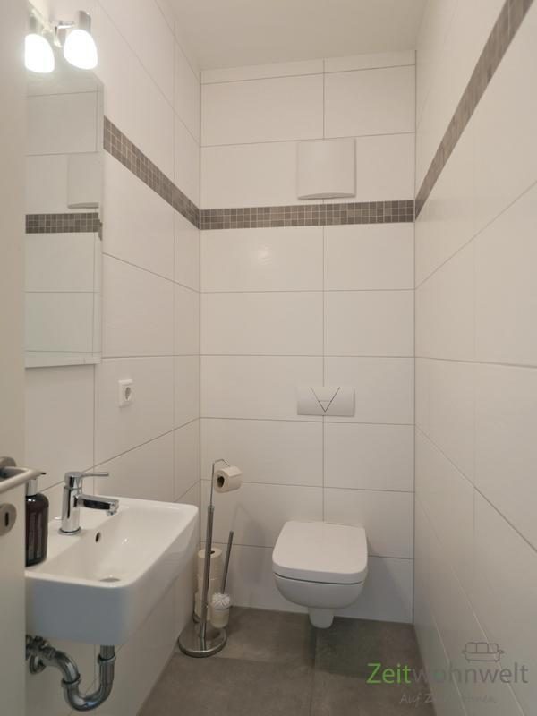 separates Gäste-WC