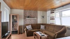 Philippinenhof/Warteberg, ruhige möblierte Wohnung mit Holzvertäfelung und Balkon