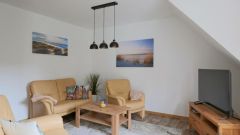 Löbervorstadt, möblierte Wohnung mit separatem Esszimmer und großer Veranda